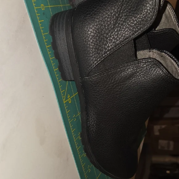 Dr. Scholl's Black Leather Ankle Booties - Picture 5 of 12